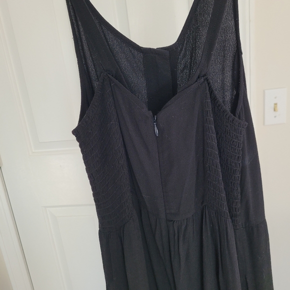 Madewell Jumpsuit smocked button front crop black 2 - Picture 8 of 10